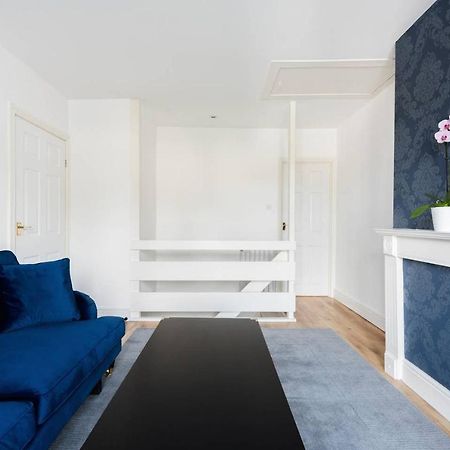 The Bluebird - One Bedroom Apartment In Watford Watford  Exterior photo